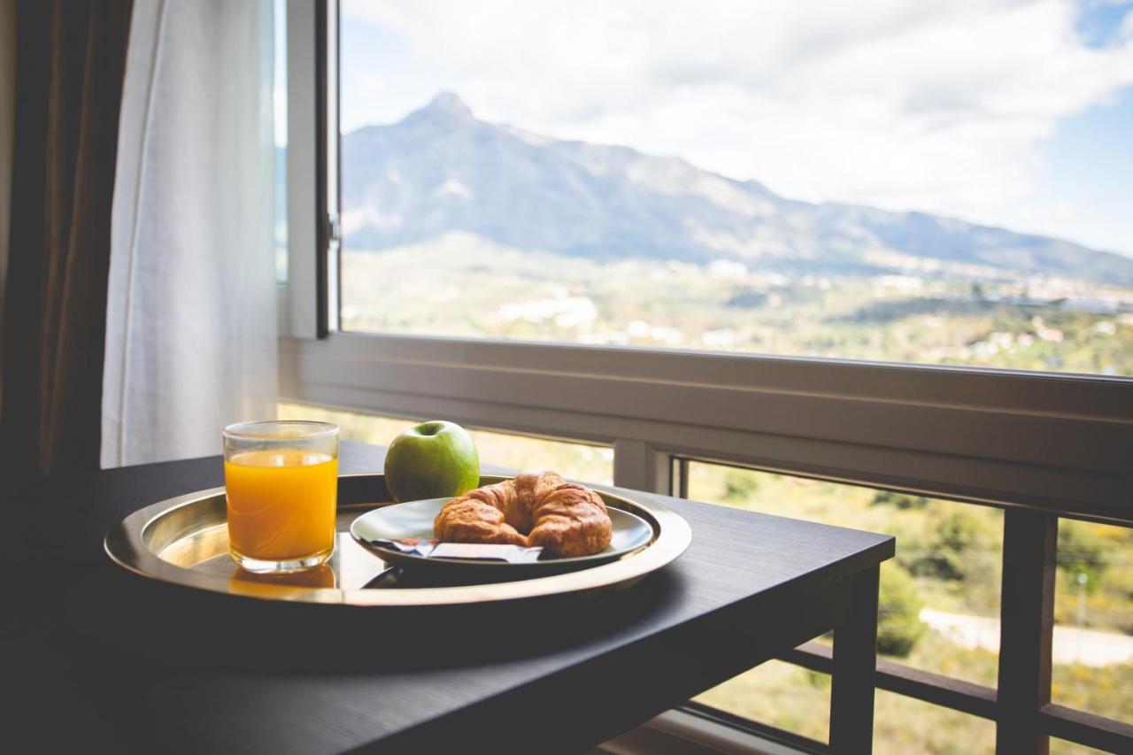 Modern Apartment With Stunning Views Marbella Esterno foto